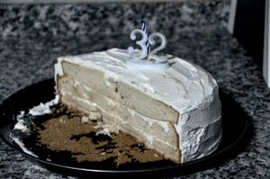 Tarta blanca surena.jpg